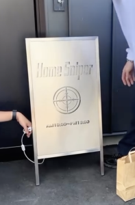 不動産店舗リニューアルしたおしゃれな店内(札幌)